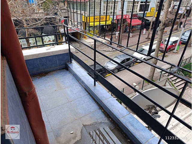 Kızılay Sümer 1 Sokakta 2. Kat Ön Cephe Asansörlü Yapılı 3+1 Kiralık Daire (homeofise de uygun) - Görsel 11