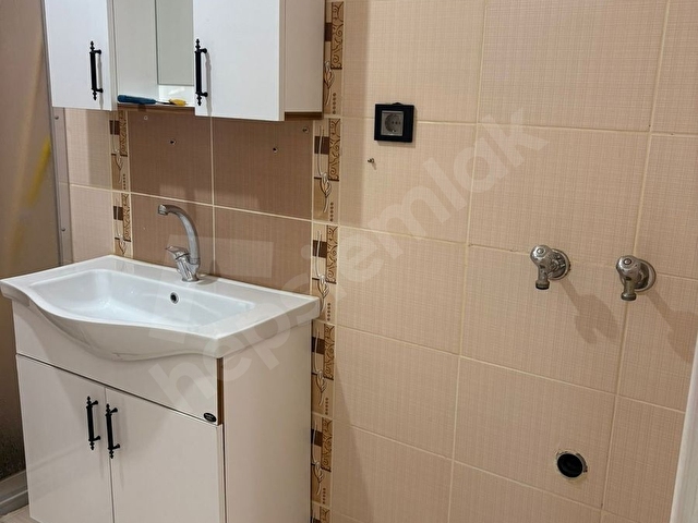 HADIMKÖY KİPTAŞ-1 SİTESİNDE SATILIK İÇİ YENİLENMİŞ TEMİZ DAİRE - Görsel 7