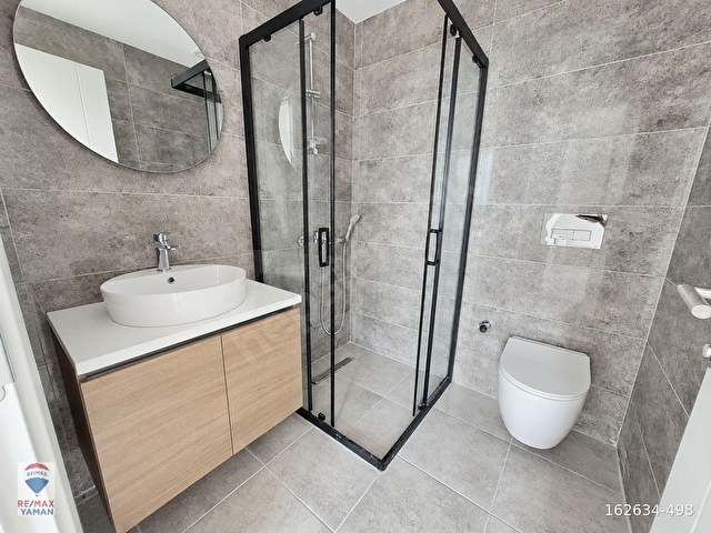 Siltaş Panorama sitesi 3+1 satılık deniz cepheli geniş boş daire - Görsel 18