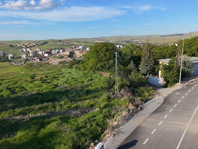 BÜNYAN 2. CAM TERAS YAKINI 3 KAT İMARLI VİLLA PARSELİ - Görsel 5