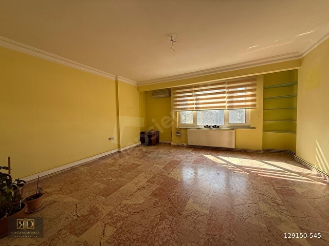 TELSİZLER MAHALLESİNDE KLİMALI-ARA KAT 2+2 - KİRALIK OFİS - Görsel 14