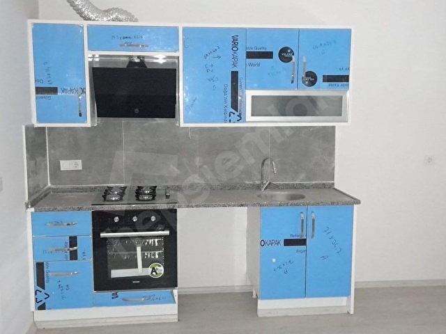 Antre Emlaktan Satılık Bahçelievlerde 1+1 Yüksek Giriş Otoparklı Doğalgazlı Yeni Daire