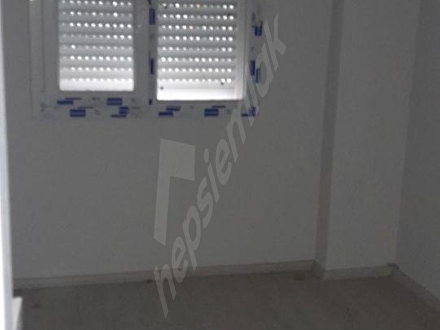 Antre Emlaktan Satılık Bahçelievlerde 1+1 Yüksek Giriş Otoparklı Doğalgazlı Yeni Daire - Görsel 4