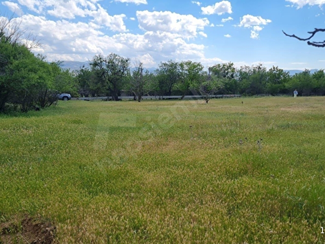 ISPARTA ATABEY HARMANÖREN YOLU SUYU OLAN 3 PARSEL 4762 M2 TARLA