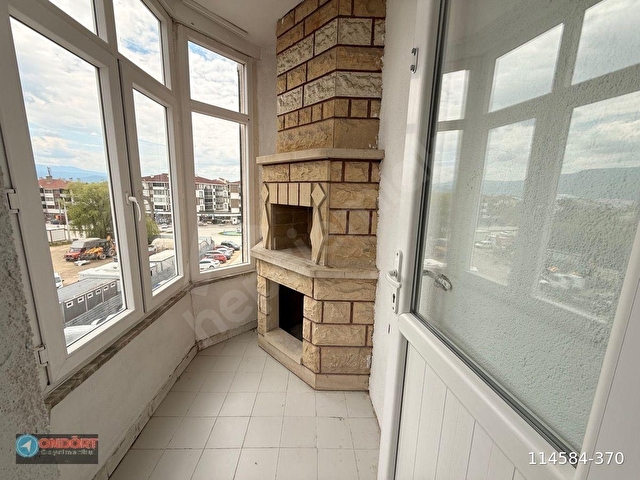 ONDÖRT GAYRİMENKUL den KİRALIK 3+1 Park AVM yanında