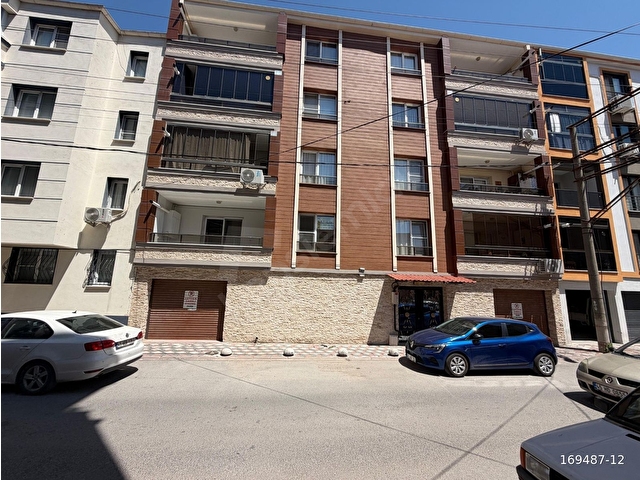 REŞATBEY MAHALLESİ 3+1