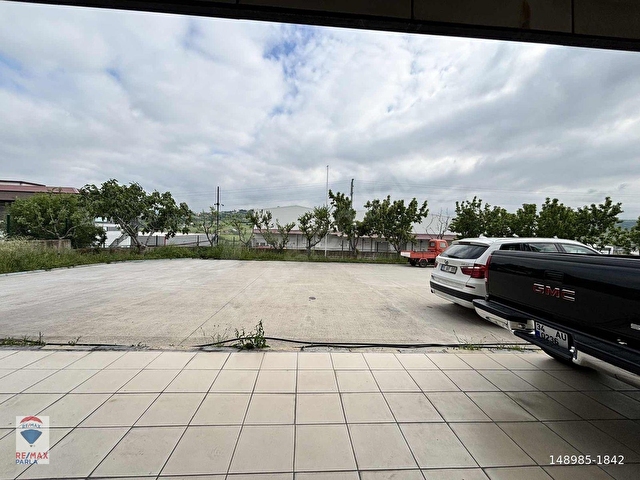 RE/MAX RABİA SARAÇTAN OTO TİCARETİNİN KALBİNDE SATILIK DÜKKAN - Görsel 3