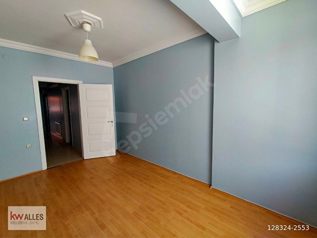 KW ALLES / OSMANGAZİ MAHALLESİNDE MERKEZİ KONUMDA TEMİZ 2+1 KİRALIK DAİRE - Görsel 26