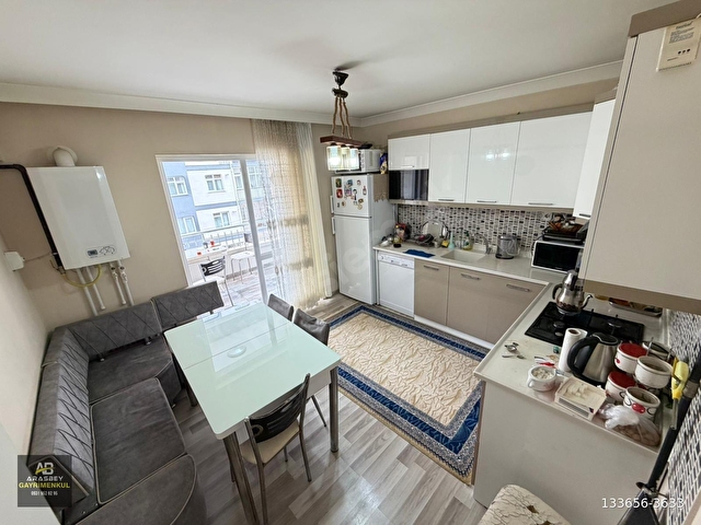 MAREŞAL ANKARA CD.ÜZERİ YENİ BİNA ASANSÖRLÜ GENİŞ CADDE.CEPHE3+1