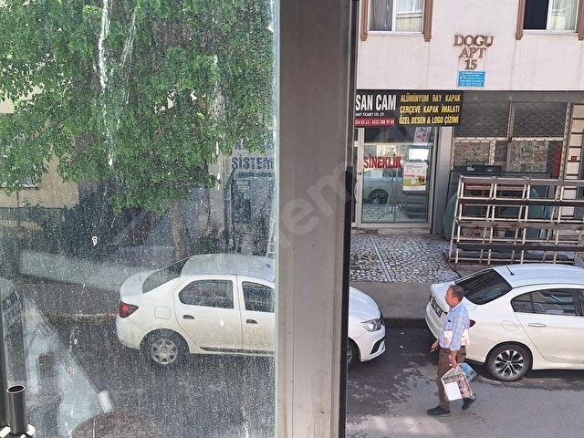 KAYNARCADA ÇARŞI İÇERİSİNDE 85 M2 SATILIK DÜKKAN - Görsel 4