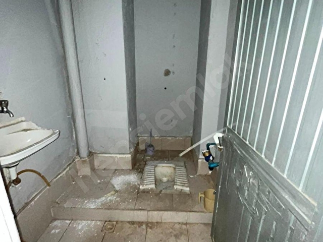 38-ŞEKER GAYRİMENKUL YENİ MAHALLE 240 m2 İŞLEK CADDE MÜKEMMEL KİRALIK İŞ YERİ - Görsel 23