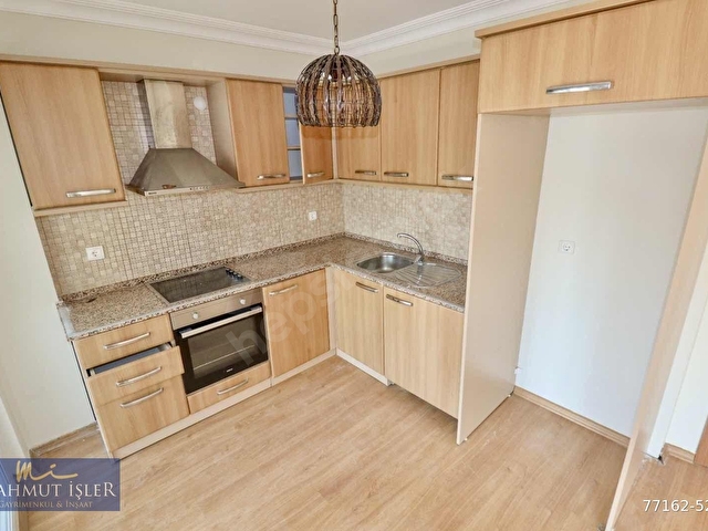 ALTINOLUK YAĞCILARDA DENİZE 200 METRE 2+1 GENİŞ DAİRE - Görsel 12