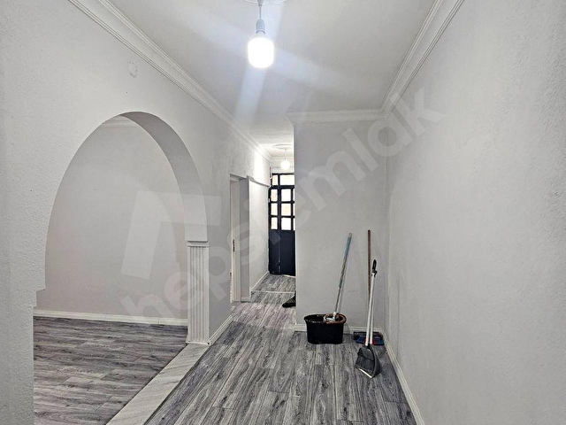 İZMİT 28 HAZİRAN MAH.DE İÇİ KOMPLE YENİLENMİŞ SATILIK 2+1 DAİRE - Görsel 22