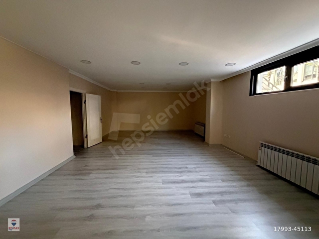 ESENTEPE GAZETECİLER SİTESİNDE METROYA YAKIN YENİ BİNADA OFİS - Görsel 22