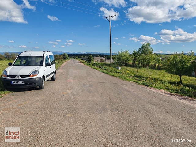 İSTANBUL YOLUNDA 3 EV YAPILABİLİR 1502 M2 ARSA - Görsel 26