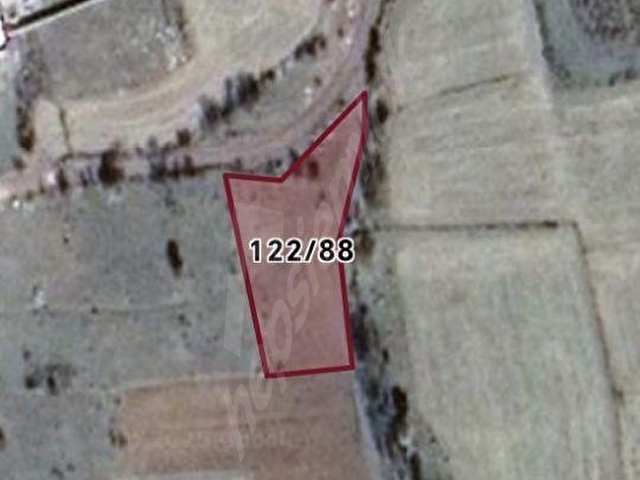 İSTANBUL YOLUNDA 3 EV YAPILABİLİR 1502 M2 ARSA - Görsel 11