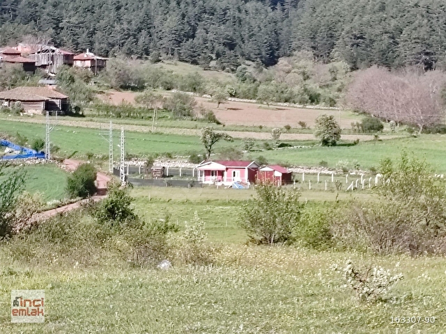 İSTANBUL YOLUNDA 3 EV YAPILABİLİR 1502 M2 ARSA - Görsel 12
