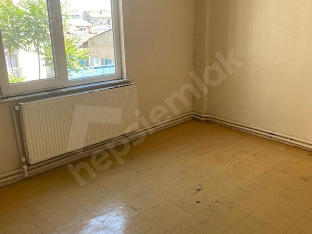 REDSTONE TEKİRDAĞ ÇARŞIDA SATILIK 2+1 KULLANIŞLI DAİRE - Görsel 2