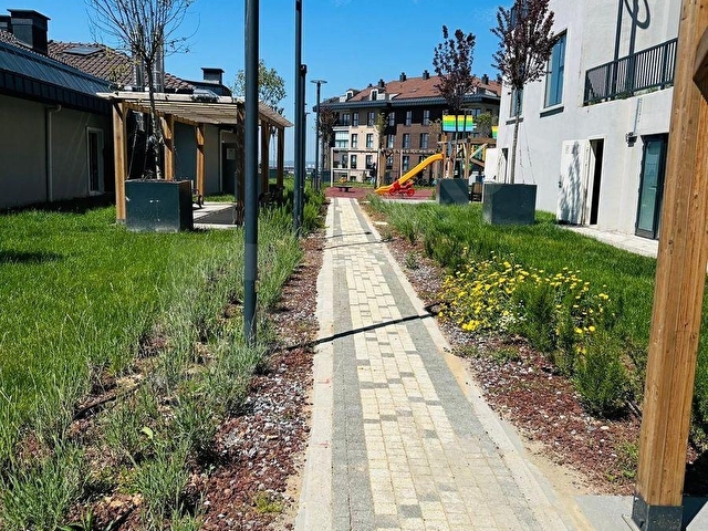 ÜSKÜDAR MEHMET AKİF ERSOYDA YENİ SİTE MERKEZİ KONUM 2+1 SATILIK - Görsel 11