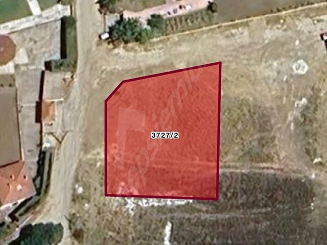 SAHİBİNDEN SATILIK KÖŞE ARSA