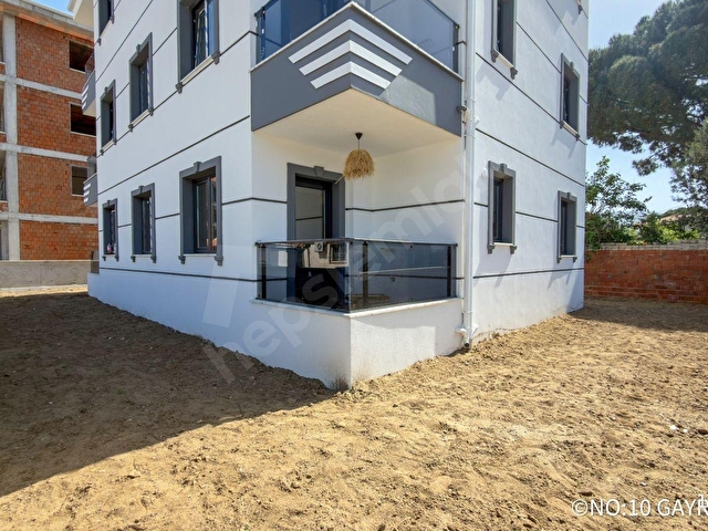 NO:10 GAYRİMENKUL’DEN MERKEZİ KONUMDA MÜSTAKİL TADINDA 1+1 AİDATSIZ FIRSAT DAİRE - Görsel 15