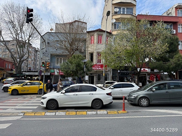Ortaköy Portakal’da Kurumsal Kiracılı Komple Binada 4/1 Hisse Troykadan - Görsel 12