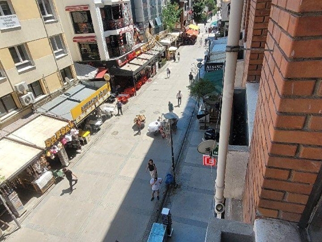 fırsat alsancak kıbrıs şehitleri caddesinde 1+0 tadilatlı tabela değeri yüksek ofis - Görsel 2