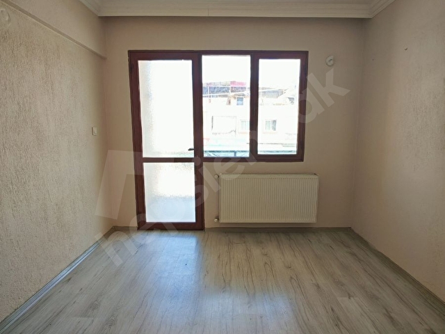 BORNOVA KARACAOĞLAN MAHALLESİNDE 3+1 KİRALIK DOĞALGAZLI DAİRE - Görsel 14