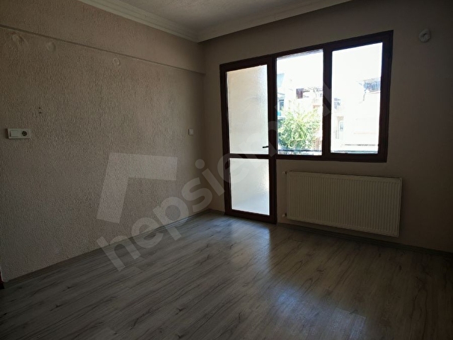 BORNOVA KARACAOĞLAN MAHALLESİNDE 3+1 KİRALIK DOĞALGAZLI DAİRE - Görsel 13