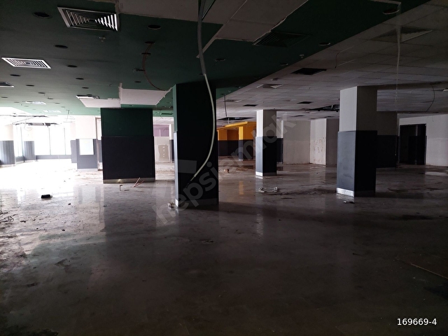 ESENYURTTA SATILIK 2000 M2 DÜZ GİRİŞ TİCARİ ALAN - Görsel 5