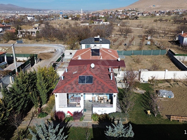 YAĞMUR EMLAKTAN SAZLICADA FULL YAPILI 2+1 SATILIK VİLLA