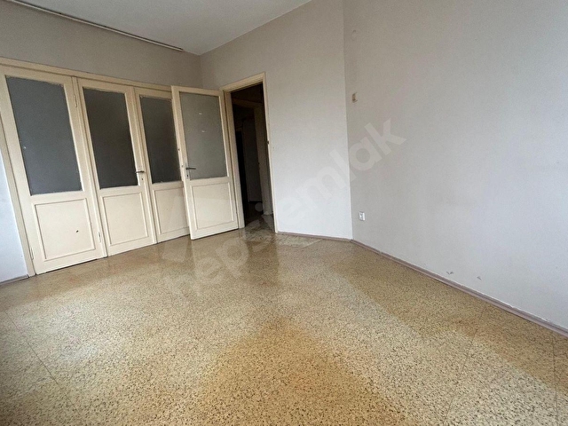 MASRAFSIZ ÜSKÜDAR DOĞANCILAR CAD. KÖŞE BİNADA KİRALIK 3+1 DAİRE - Görsel 13
