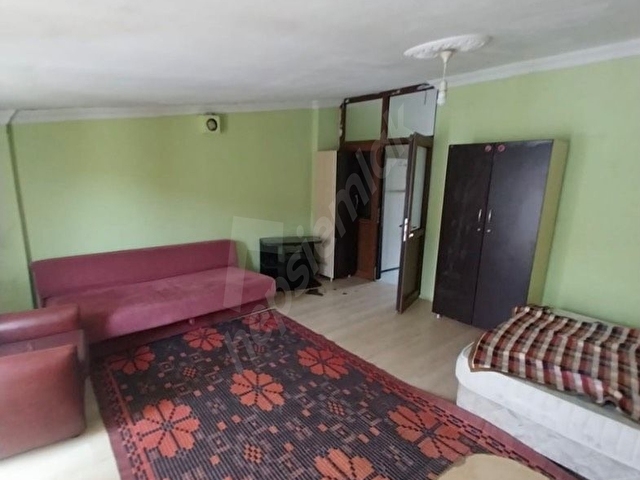 Marmaraereğlisi Yeniçiftlik  acil satılık 3 katlı villa - Görsel 13