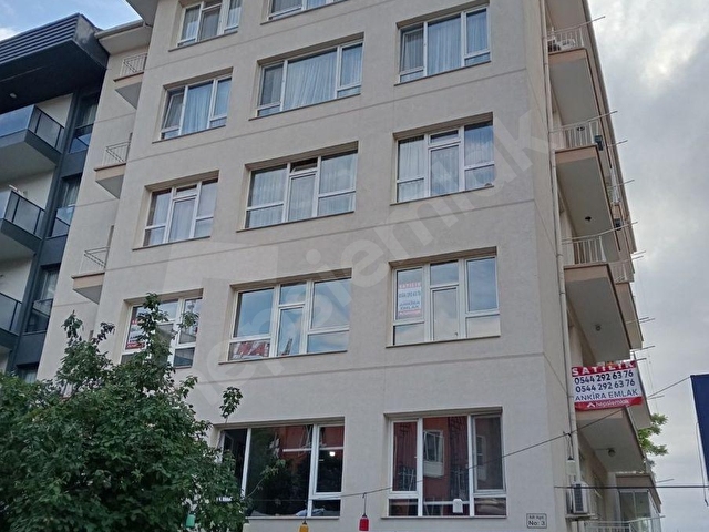 KIZILIRMAK SOKAKTA SATILIK DAİRE