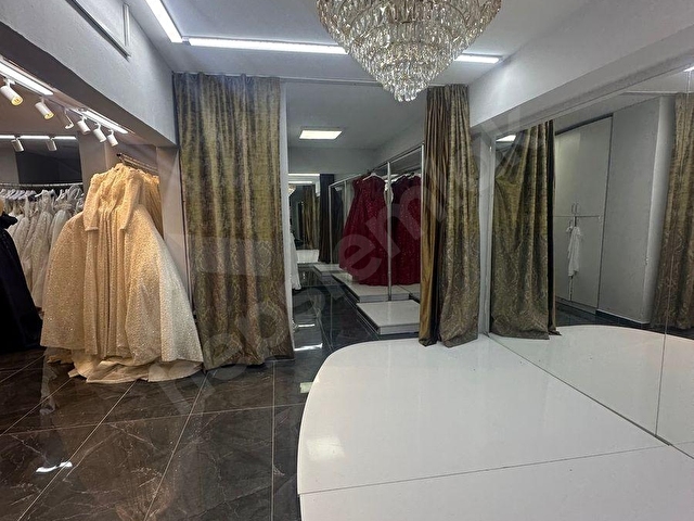 İskenderun Fener Caddesinde Kiracılı Satılık 2 Dükkan – Toplam 500 m² - Görsel 4