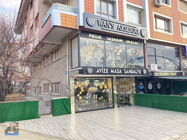 Bulvarda, Köşe Binada, Köşe Dükkân, 3 YOL Cepheli, 3 Yönlü, 3 Katlı, 290.m2.. - Görsel 2
