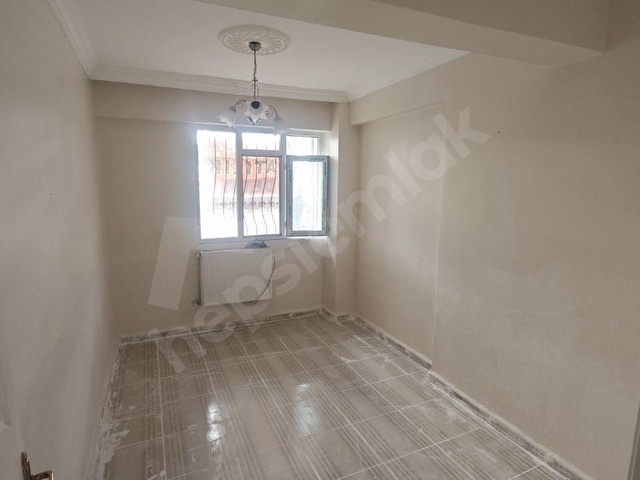ÇAMLIYAYLADA 2+0 BÜTÇEM YOK DİYENE GELSİN GİRİŞ KAT