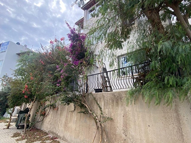 Bodrum bağla Bank ev sitesinde köşe alt dubleks - Görsel 2