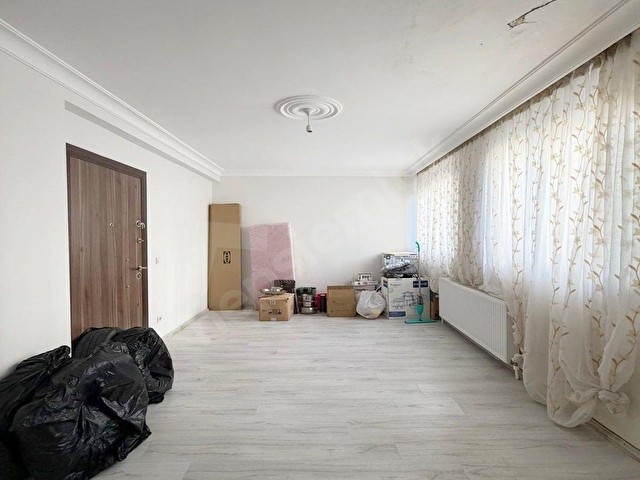 KOD 5410 ALEMDAĞ MAH. CADDEYE CEPHE FULL KREDİLİ 2+1 TERSDUBLEKS - Görsel 12