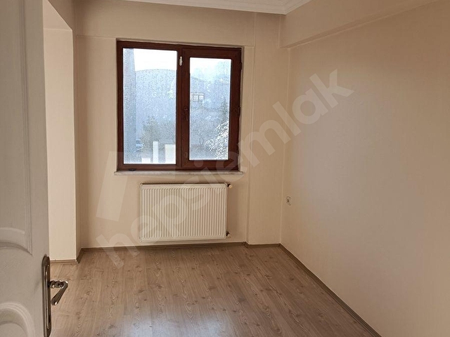 ÖZGÜR EMLAKTAN AİLE APARTMANINDA KİRALIK 5+2 YA DA 6+1 DAİRE. - Görsel 14