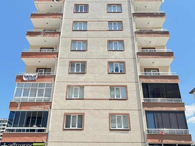 ÖZKAN GROUPTAN ZÜMRÜT MAHALLESİNDE SATILIK 3+1 DAİRE