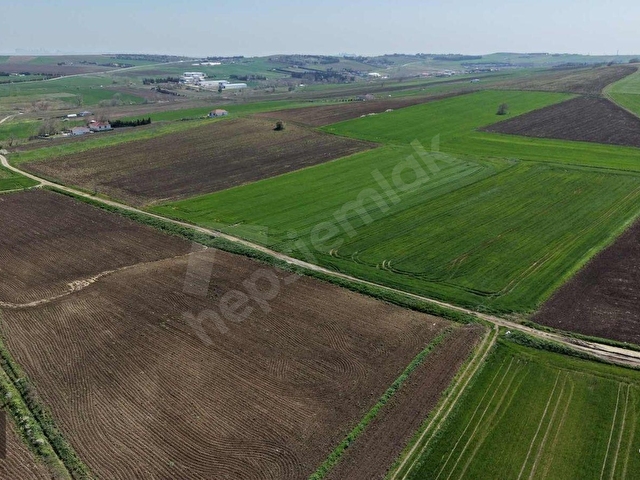 PRM EMLAKTAN MANZARALI 3220 M² HİSSE ÇAKIL KÖYÜNDE - Görsel 12