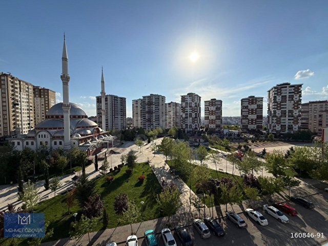ŞAHİNTEPE DE GÜZEL KONUMDA PARK CEPHELİ 3+1SATILIK DAİRE - Görsel 3