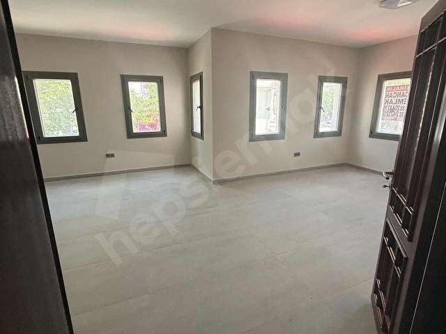 BODRUM MERKEZ MARİNADA 3+1 150 M² YENİLENMİŞ KİRALIK OFİS - Görsel 10