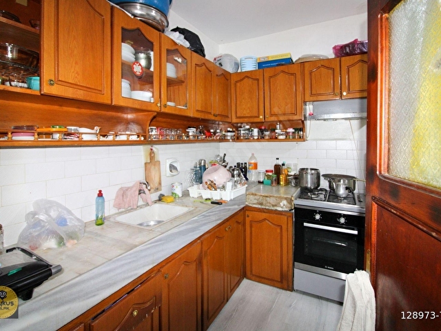 Baykuş Emlaktan Payas Kürtülde 3 Katlı Satılık Müstakil Ev - Görsel 9