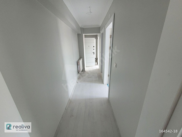 REALİVADAN BERGAMADA 2+1 KAPALI MUTFAK KİRALIK DAİRE - Görsel 12