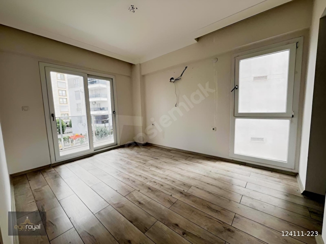 Zafer Mah.sinde 3+1 Havuzlu Site İçerisinde Lüks Kiralık Daire - Görsel 13