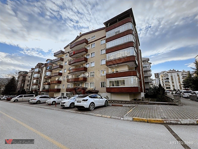 KARŞIYAKA MAHALLESİNDE 4+1 KİRALIK DAİRE | VADİ EMLAK