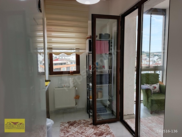 BAHÇELİEVLERDE SİTE İÇİ FULL EŞYALI SATILIK 2+0 DAİRE - Görsel 3