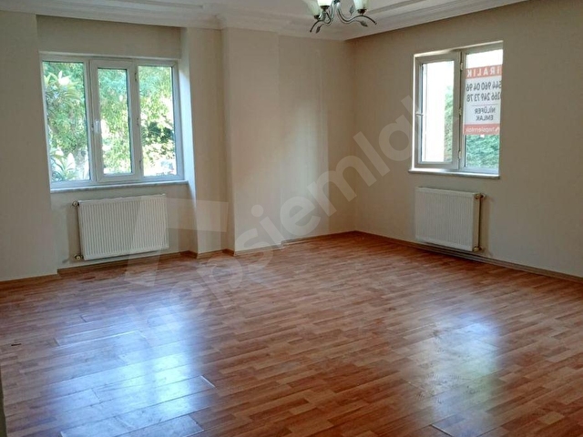 BALIKESİR ALTIEYLÜL KASAPLAR MAHALLESİNDE 3+1 135M2 KİRALIK DAİRE